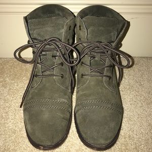 Steve Madden Army Green Boots